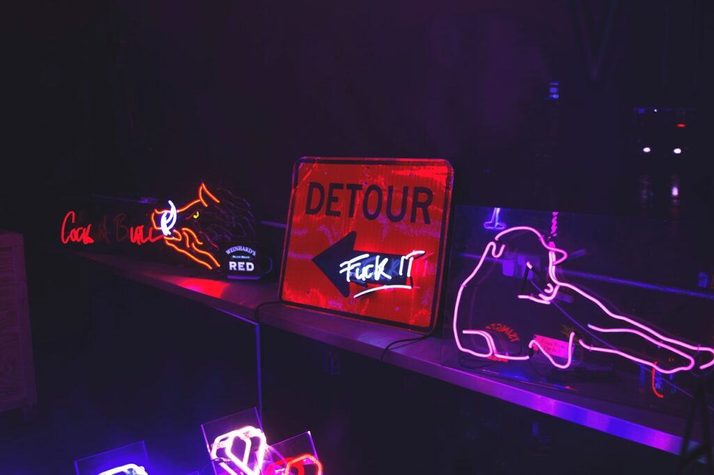 signage, sign, board-2604111.jpg